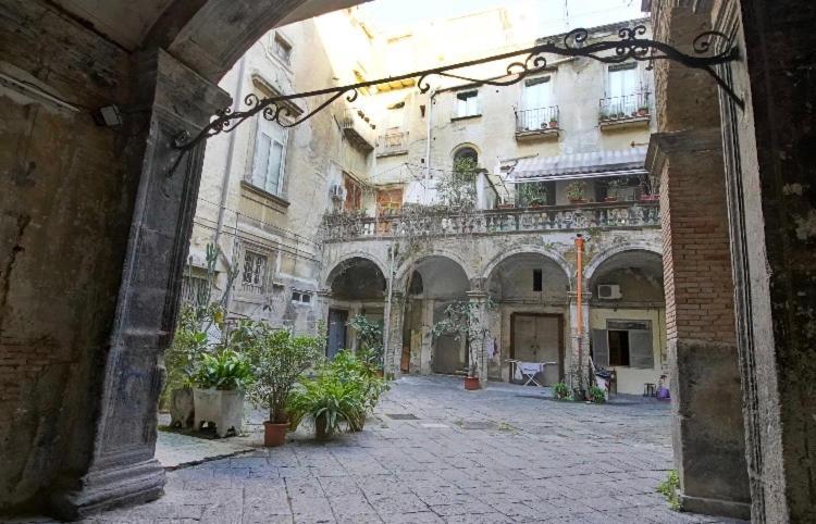 Santi Apostoli House Apartment Naples Exterior photo